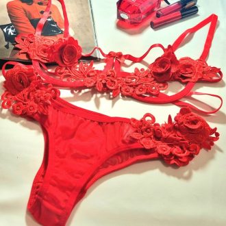 ست لباس زیر فانتزی مدل مونیکا قرمز