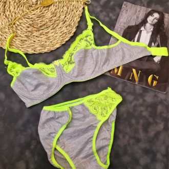 ست لباس زیر نخی مدل رایکا (فسفری)