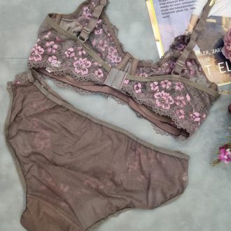 ست لباس زیر گیپور شکوفه