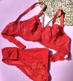 ست لباس زیر گیپور هارنس دار مدل یسنا(قرمز)