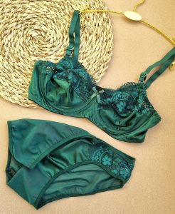 ست لباس زیر مدل هلن