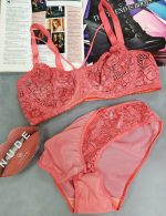 ست لباس زیر گیپور هارنس دار مدل فلور (گلبهی)