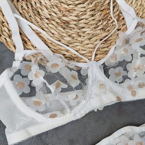 ست لباس زیر توری مدل رنگدونه سفید