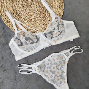 ست لباس زیر توری مدل رنگدونه سفید